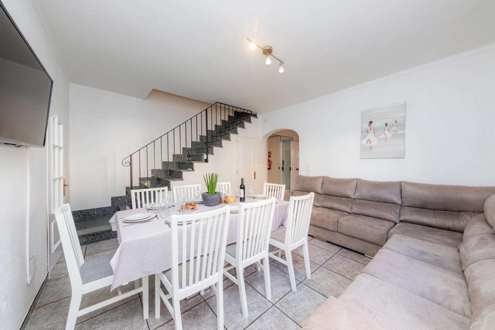 Costa Den Blau Holiday home